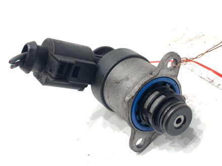 Regulátor tlaku paliva VW Golf VI Variant (AJ5) 2009 - 2014 0928400768