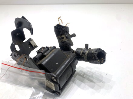 Prídavná vodná pumpa Peugeot 308 I (4A_, 4C_) 2007 - 2016 V7563721