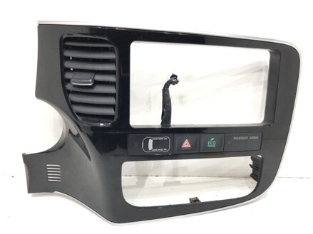 Dekor rámček rádia Mitsubishi Outlander III (GG_W, GF_W, ZJ, ZL, ZK) 2010 - 2022 8002B409