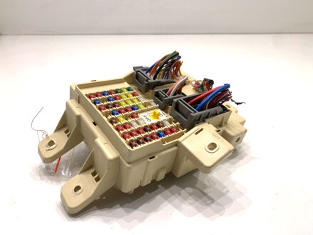 Poistková skrinka KIA Sportage IV (QL, QLE) 2015 - 2022 91950-D9660