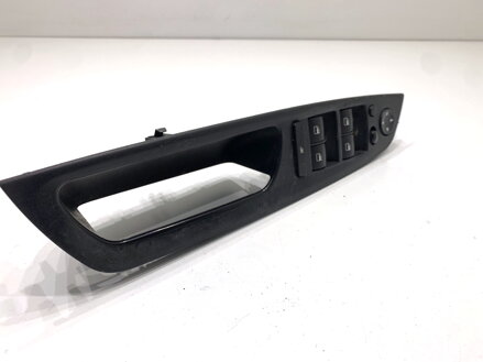 Ovládanie okien BMW X6 (E71, E72) 2007 - 2014 7137137