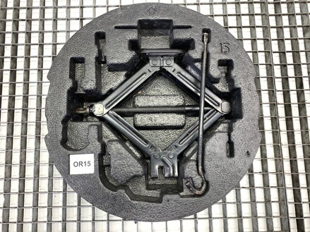 Páka / zdvihák zdvihák Hyundai I20 II (GB, IB) 2014 - 2022 09149-C8000