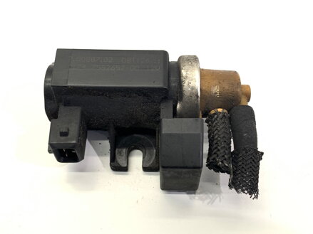 Ventil podtlaku BMW X6 (E71, E72) 2007 - 2014 7582652