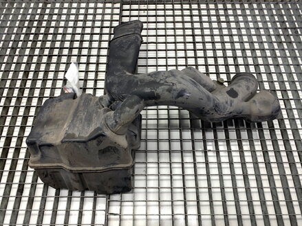 Rezonátor vzduchu Honda Civic IX Sedan (FB) 2011 - 2022