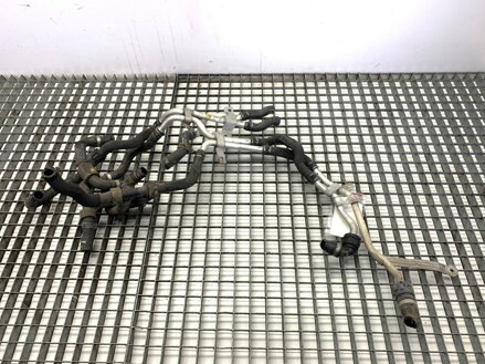 Potrubie vody Audi Q8 (4MN) 2018 - 2022 4M0121485CP