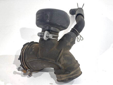 Vzduchové potrubie Toyota Corolla Sedan (_E21_) 2019 - 2022 17880-0T440