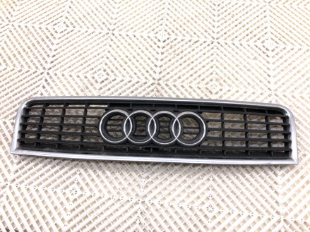 Maska chladiča grill Audi A4 B6 (8E2) 2000 - 2005 8E0853651B
