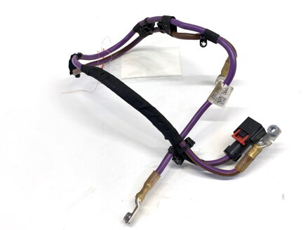 Kábel akumulátora Audi A6 C8 Avant (4A5) 2018 - 2022 4K0971227A