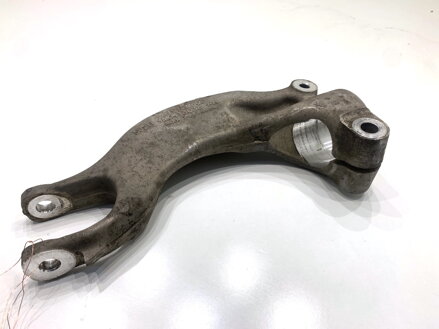 Uchytenie držiak tlmiča pravé predné Audi A6 C8 Avant (4A5) 2018 - 2022 4M0413038RH