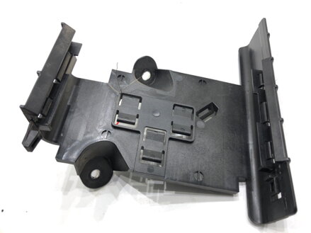 Uchytenie držiak riadiacej jednotky VW Arteon (3H7, 3H8) 2017 - 2022 5Q0806507F