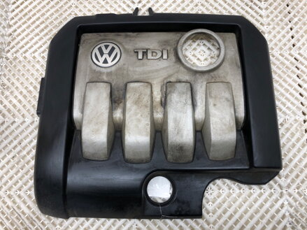 Veko / kryt motora VW Golf V (1K1) 2003 - 2010 03G103925AN