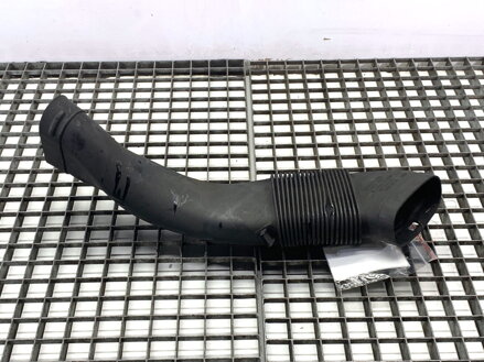 Vzduchové potrubie BMW X6 (F16, F86) 2014 - 2019 8514007