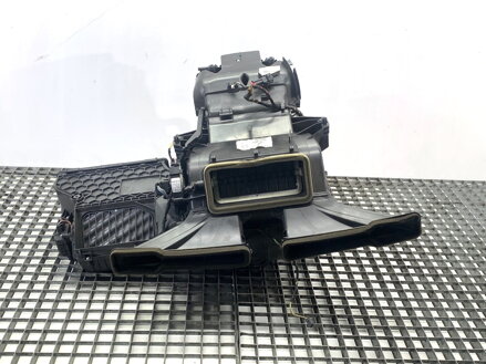 Radiátor kúrenia kombajn Mini Mini Countryman (R60) 2010 - 2016 990312M