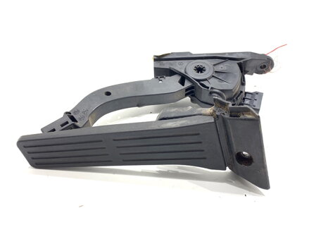 Plynový pedál KIA CEE ' D Sportswagon (JD) 2012 - 2018 32700-3XXX