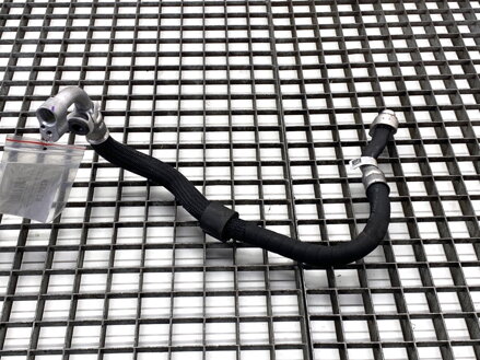 Hadica klimatizácie Mini Mini Clubman (F54) 2014 - 2022 6834655