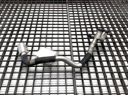 Hadica klimatizácie Audi A5 (8T3) 2007 - 2017 8K1260712B