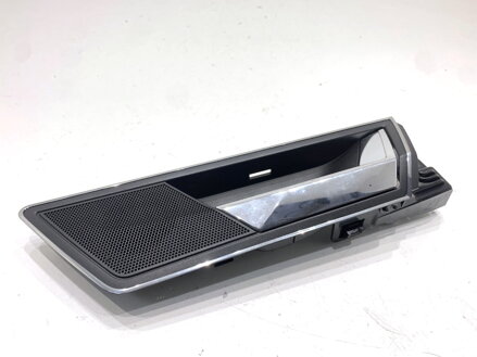 Kľučka vnútorná pravá zadná Skoda Superb III Kombi (3V5) 2015 - 2022 3V0839222B