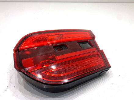 Svetlo zadné pravé vnútorné Jaguar XF I (X250) 2008 - 2015 CX23-15K272-AA