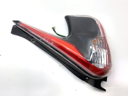 Svetlo pravé zadné Nissan Juke (F15) 2010 - 2022 26550BV80B