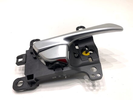 Kľučka vnútorná pravá predná Hyundai Tucson (TL, TLE) 2015 - 2022