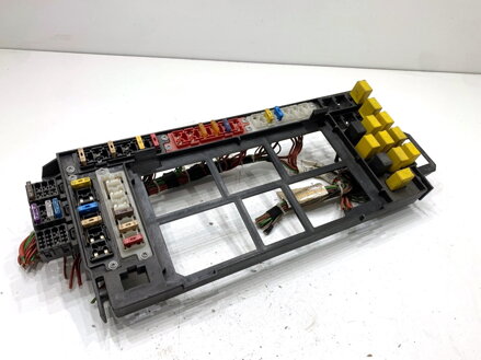 Poistková skrinka Iveco Stralis I 2002 - 2022 500396901