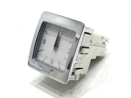 Hodinky Mercedes-benz CLS Shooting Brake (X218) 2012 - 2017 A2188270000