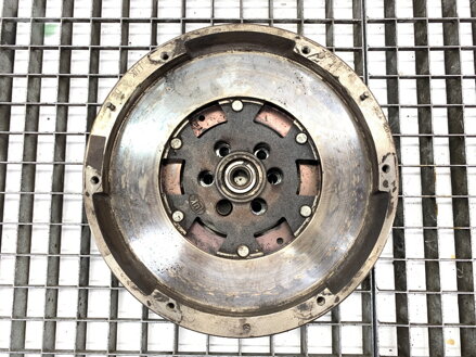 Koleso dvojhmotnostné VW Crafter 30-50 (2F_) 2006 - 2016