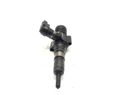 Čerpadlo-vstrekovač Audi A4 B7 Avant (8ED) 2004 - 2008 03G130073T