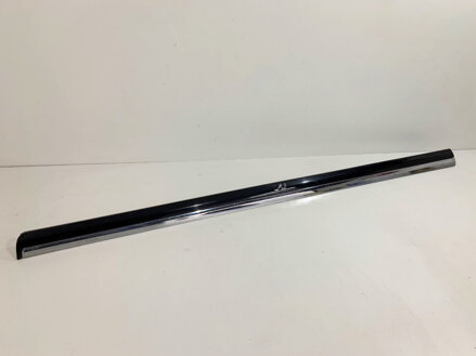 Lišta dverí pravá predná VW Passat B7 Variant (365) 2010 - 2015 3AA854940A