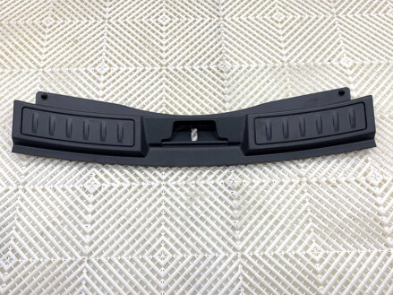 Kryt čela zadného Land Rover Range Rover Evoque (L551) 2018 - 2022 K8D2-113A10-AB