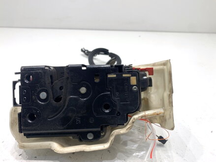 Zámok dverí pravý predný VW Golf Plus V (5M1, 521) 2004 - 2013 3D1837016AC