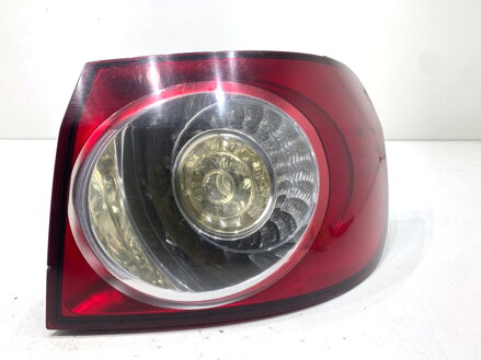 Svetlo pravé zadné VW Golf Plus V (5M1, 521) 2004 - 2013 5M0945096N