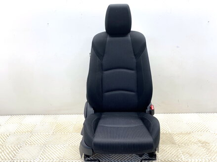 Sedadlo pravé predné Mazda 3 Sedan (BM_, BN_) 2013 - 2022