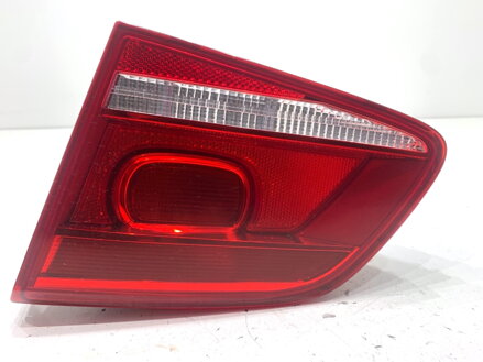 Svetlo zadné pravé vnútorné VW Passat B7 (362) 2010 - 2015 3AE945094K