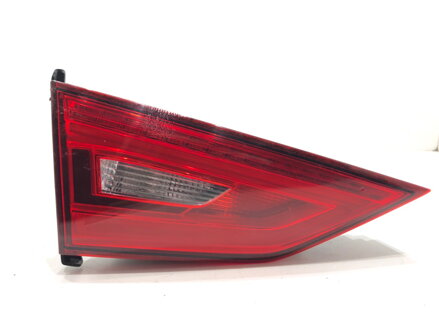Svetlo zadné ľavé vnútorné Audi A3 Limousine (8VS, 8VM) 2013 - 2022 8V5945093
