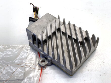 Zosilňovač BMW 2 Coupe (F22, F87) 2012 - 2022 6834091