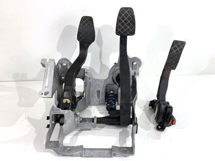 Pedále Audi A4 B8 Avant (8K5) 2007 - 2015 8K1721117