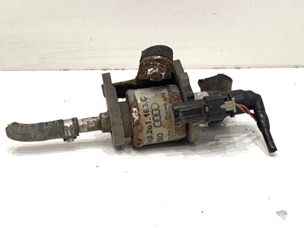 Čerpadlo webasto Audi A4 B8 Avant (8K5) 2007 - 2015 8K0261163C
