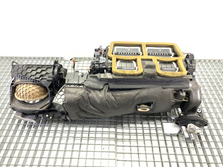 Radiátor kúrenia kompletná kombajn BMW 3 Touring (F31) 2012 - 2019 9325142