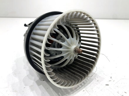 Ventilátor kúrenia Jaguar E-pace (X540) 2017 - 2022