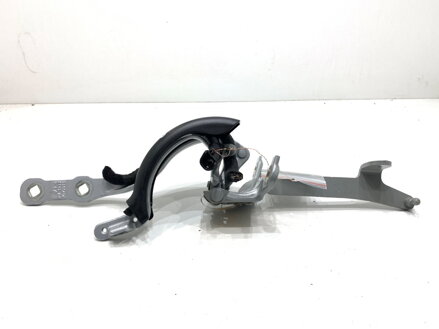 Pánt veka batožinového priestoru zadný BMW 5 Touring (G31) 2017 - 2022 7390414