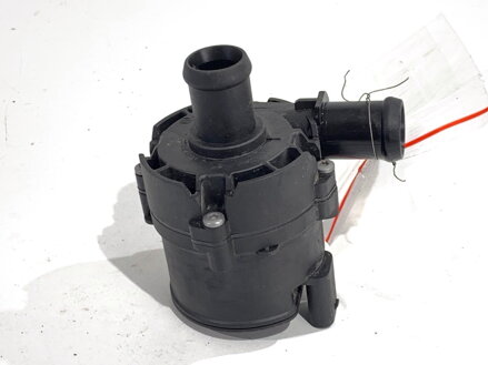 Prídavná vodná pumpa Jaguar E-pace (X540) 2017 - 2022 DX2318D474AC