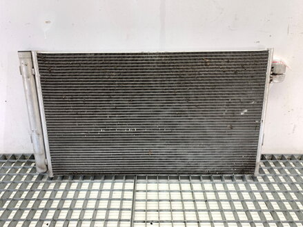 Chladič klimatizácie BMW 5 Touring (G31) 2017 - 2022 9364258