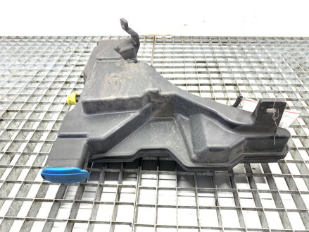 Nádržka ostrekovačov Audi A5 (F53, F5P) 2016 - 2022 8W6955451D