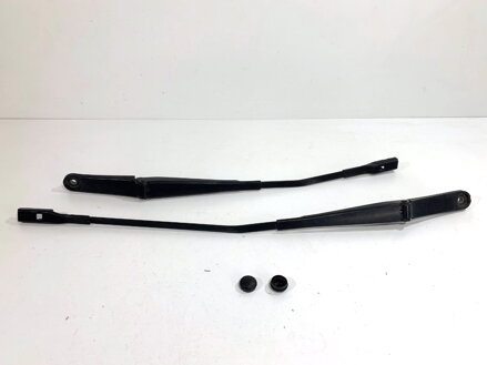 Stierač sada predný Audi A5 (F53, F5P) 2016 - 2022 8W1955407 8W1955408