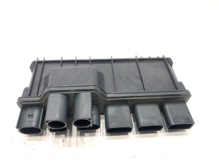 Modul napájania BMW 5 Touring (G31) 2017 - 2022 8479916