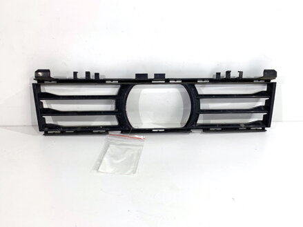 Mriežka nárazníka predná stredová BMW 5 Touring (G31) 2017 - 2022 7385268