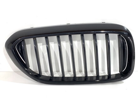 Maska chladiča grill oblička pravá BMW 5 Touring (G31) 2017 - 2022 7383520