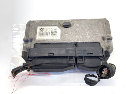 Riadiaca jednotka motora Skoda Roomster (5J7) 2006 - 2015 03C906024CF