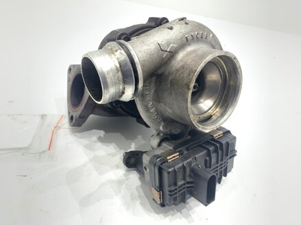 Turbo Jaguar F-pace (X761) 2015 - 2022 G4D3-6K682-AH